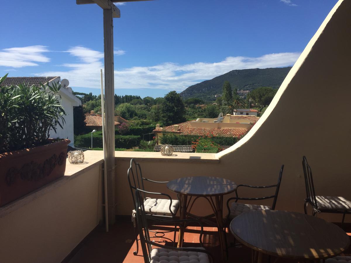 Nel Sole Di Daniel Bed & Breakfast San Felice Circeo Exterior photo